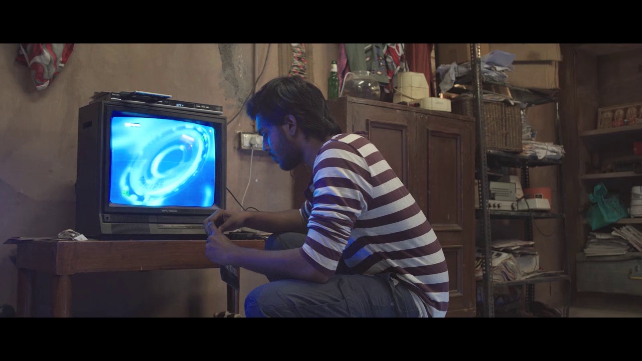 Demonte Colony (2015) AMZN WEB-DL Hindi + Tamil 1080p HEVC DDP 5.1 1.5Gb ESub.mkv.0002